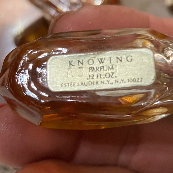 Vintage Lot of 17 Small Perfume and Cologne Bottles Some Full - Picture 12 of 16